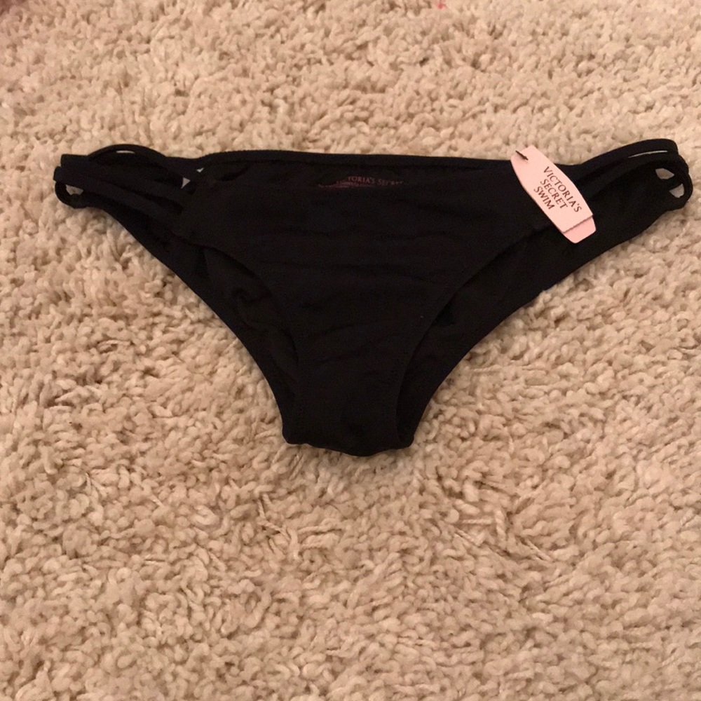 Victoria secret cheeky black bottoms